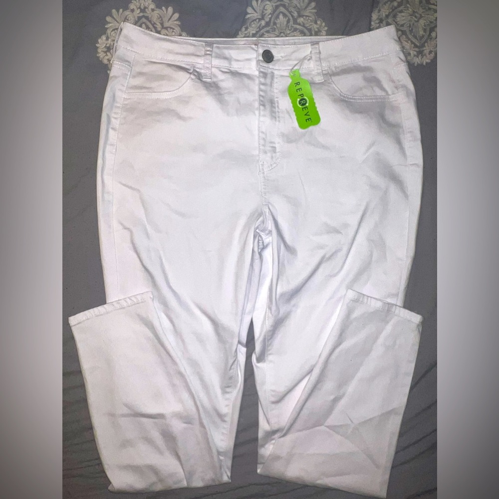 Women’s jeans
